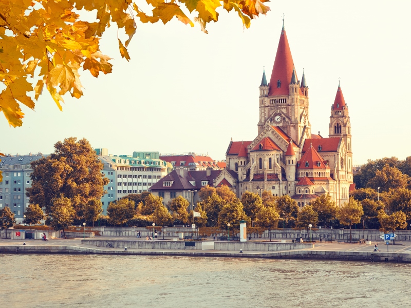 Danubio Imperial – FIDELIO Superior 1